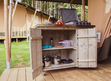Luxury safari tent with kitchen and bathroom - 4
