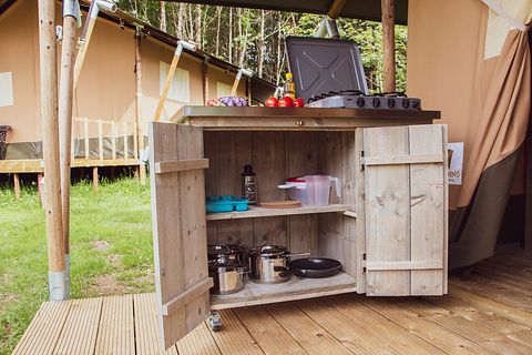 Luxury safari tent with kitchen and bathroom - 4