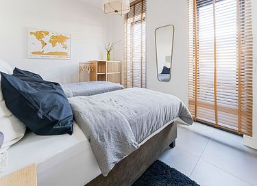 Logement de vacances moderne au bord de l'eau - 15