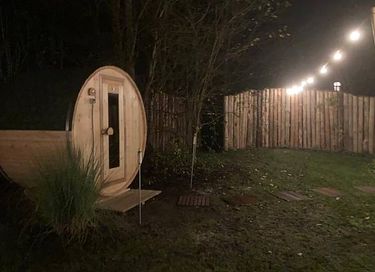 Natuurhuis met sauna en jacuzzi aan het water - 9