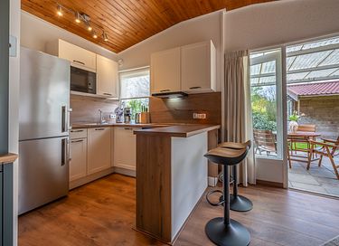 Holiday home with garden near Lake Veere - 8