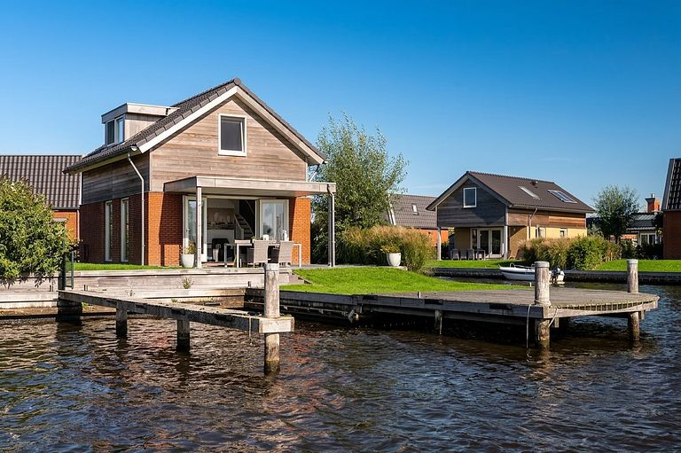 Casa vacanze di lusso (4 p.) direttamente sull'acqua - 1