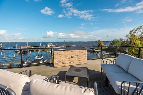 Ruime vakantiewoning vlakbij het water - 4
