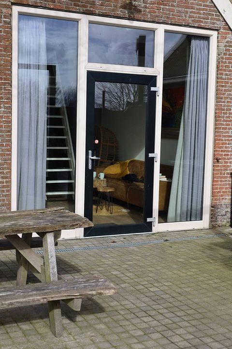 Ehemaliges Kutschenhaus mit Blick auf Wiesen - 3