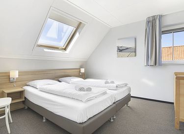 Luxury group accommodation in Zeeland with sauna - 10