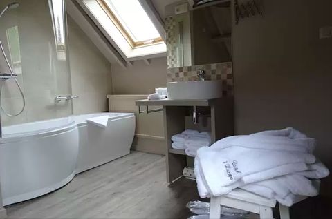 Delightful B&B in a small castle - 4