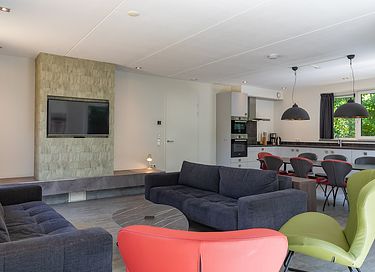 Stylish family house near the sea - 4