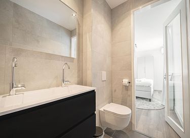 Villa (6p) direct aan het water - 30