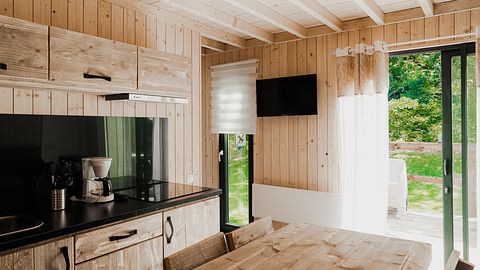 Stilvolle Lodge aus Holz für 4 Personen - 4