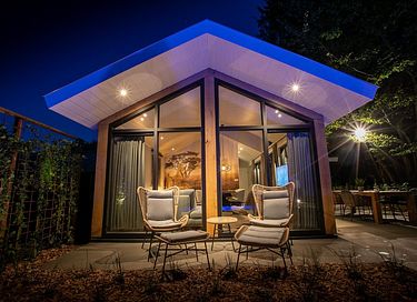 Luxury lodge with (heated) private pool - 10