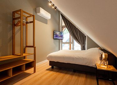 Luxury villa with hot tub on the Veluwe - 30