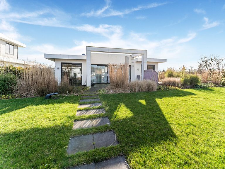Luxe villa (6p) met sauna aan het water - 1