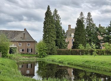 Atmospheric stay on historical estate - 29