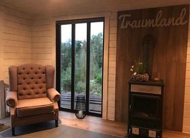Vakantiehuis met uitzicht op een meer - 6