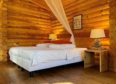 Lodge romantique dans la forêt pour 2 personnes - 4