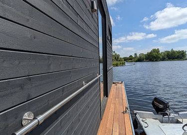 Romantisch verblijf op het water met uitzicht - 8