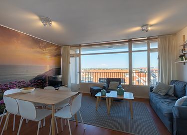 Apartment with balcony right by the sea - 6