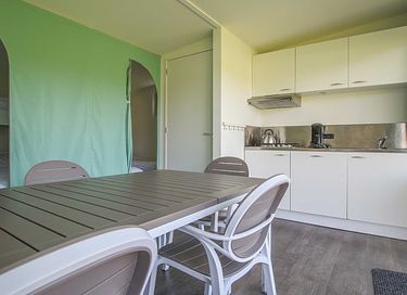 Huisje (5p)  met unieke hottub  - 3