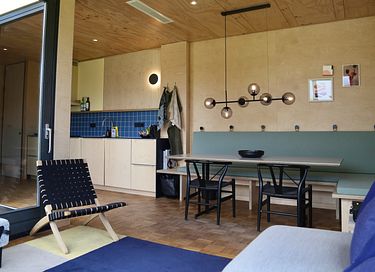 Unique cabin in Amsterdam with a hot tub - 3