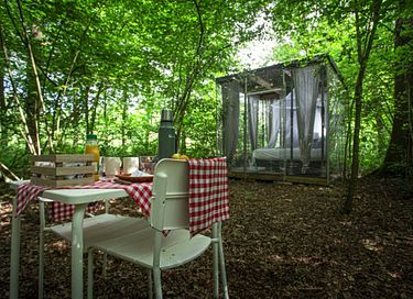 Romantisch slapen midden in het bos - 1