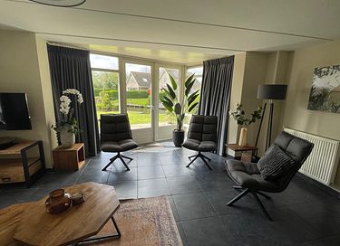 Comfortabele vakantiewoning aan het water - 12