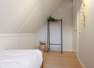 Rural waterfront holiday home - 21