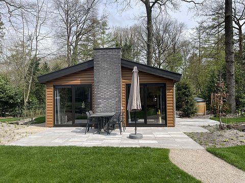 Modernes Chalet mit Whirlpool in Utrecht - 2