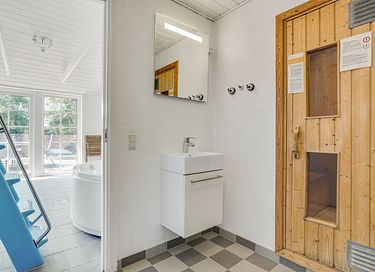 Casa vacanze per gruppi con piscina interna - 9