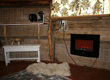 Hobbit house on campsite in Drenthe - 4