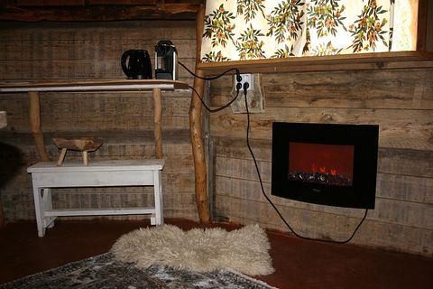 Hobbit house on campsite in Drenthe - 4