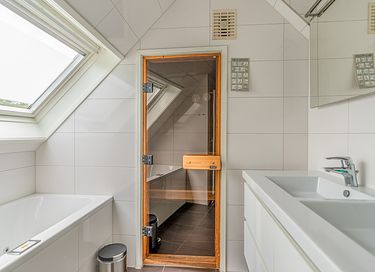 Wellnessvilla aan het water (hond welkom) - 12
