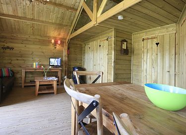 Cottage op een gezellige camping in Brabant - 3