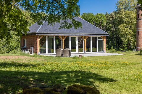 Maison la forêt dans un beau domaine - 2