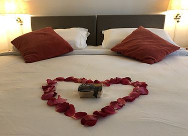 B&B suite with hot tub and sauna - 13