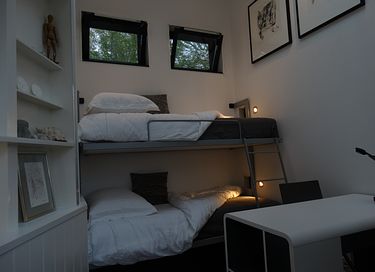 Belle péniche au design contemporain - 36