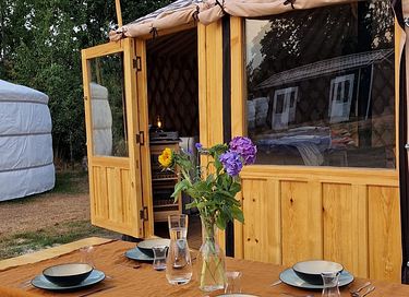 Panorama Yurt voor 2-4 personen - 3