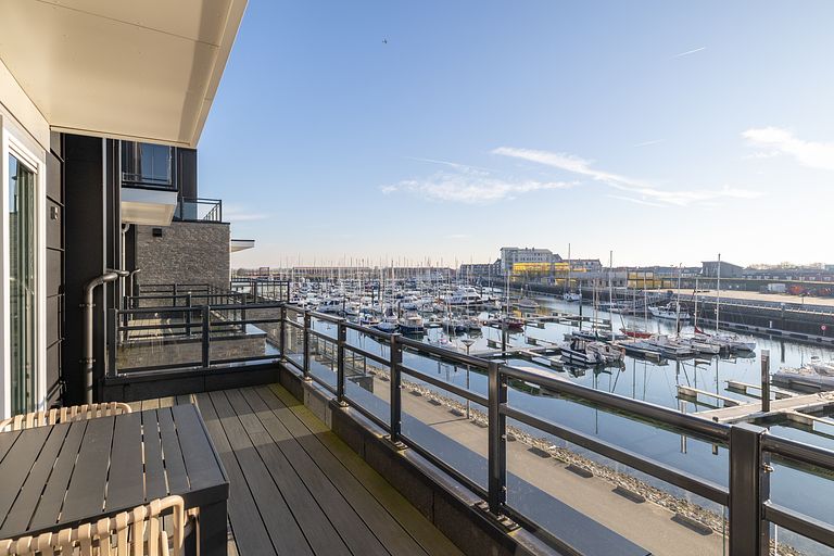 Große Ferienwohnung (8p) an einem Hafen - 1