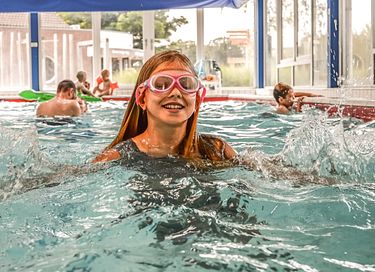 Ferme de vacances spacieuse dans un beau parc - 22