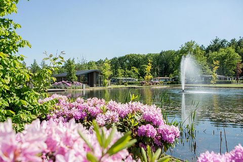 Logement de vacances au bord de l'eau dans un parc de vacances - 3