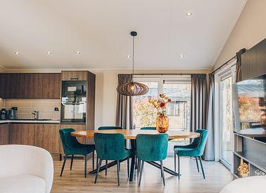 Modern vakantiehuis op een leuk vakantiepark - 13