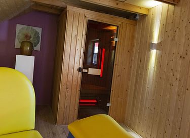 Chalet de bien-être avec bain à remous et sauna (6p) - 28