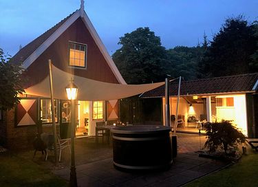 Characteristic holiday home (5p) with wellness - 35