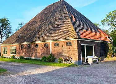 Monumentale stolpboerderij met wellness - 26