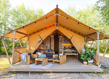 6 person safari tent at a marina - 4