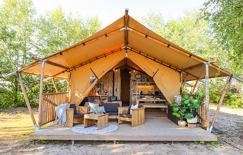 6 person safari tent at a marina - 4