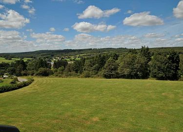 Maison familiale avec vue dans les Ardennes - 19
