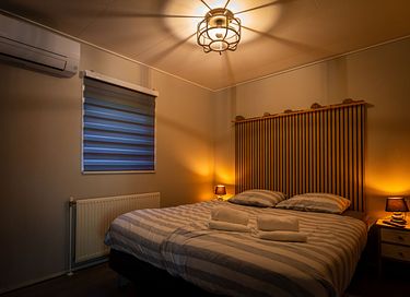 Chalet with private jacuzzi and sauna - 18
