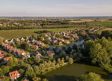 Vakantievilla vlakbij het water op leuk park - 15