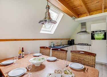 Vrijstaand huis in Drenthe met ruime tuin - 12