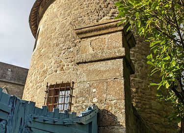 Tour médiévale (Bretagne) - 2